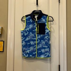 Amazon Essentials youth Vests